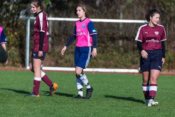 Bild 367 - B-Juniorinnen Halstenbek-Rellingen - Hamburger SV 2 : Ergebnis: 3:8